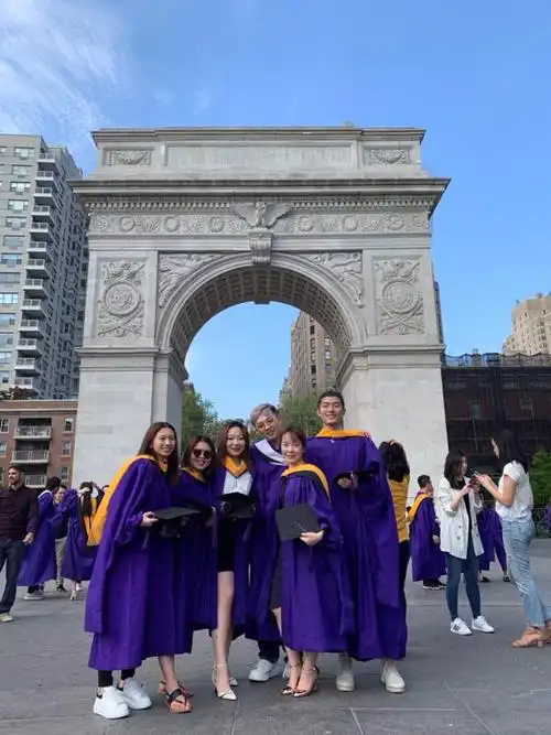 2019年来美国参加女儿纽约大学硕士毕业典礼