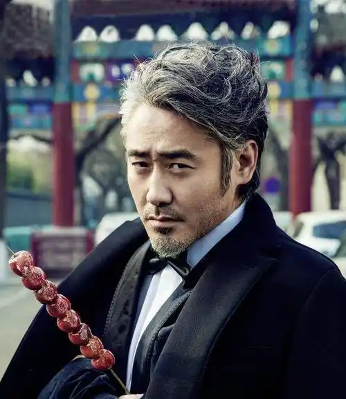 事实证明,54岁移居美国的吴秀波,已经成为了"肥胖油腻男"_网友_大叔