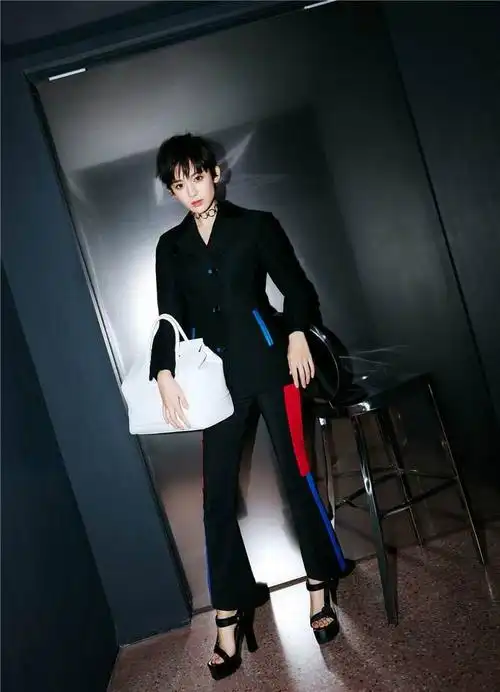 明星 古力娜扎&迪丽热巴