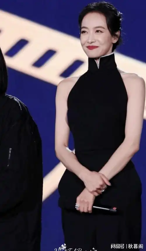 被上帝吻过的腰-宋茜,腰围仅59cm,与王鹤棣的"壁咚"引燃全场|旗袍