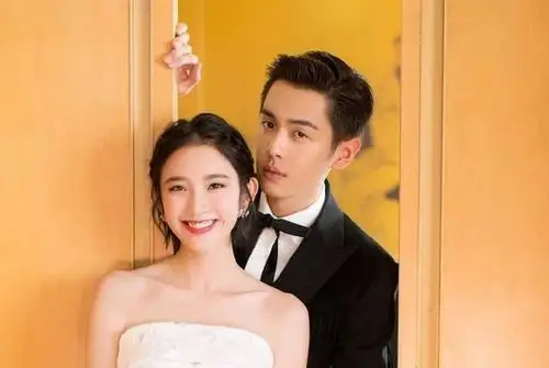 在毛晓彤最困难的时候,是他站出来维护了毛晓彤,网友:太man了