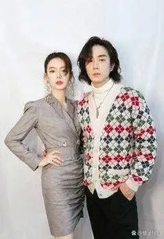 戚薇李承铉,银色恋人的真爱传奇