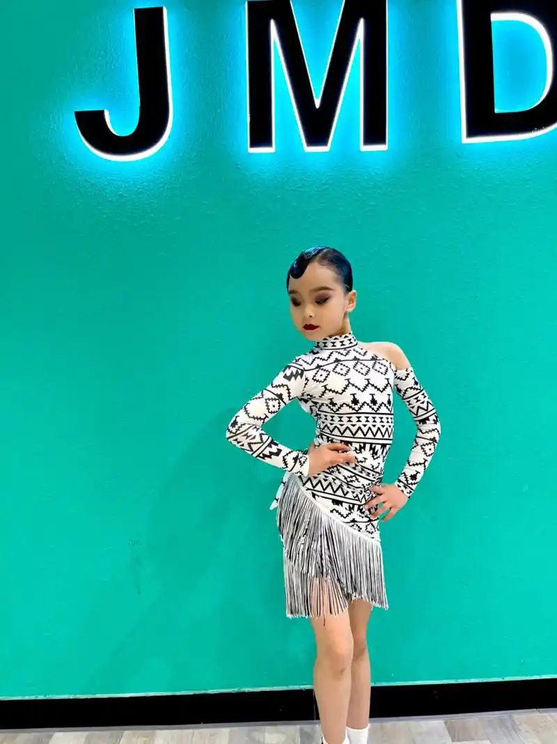 拉丁舞公主 此女只应天上有 仙子下凡辛苦了 @南京jm翔婉 - 抖音