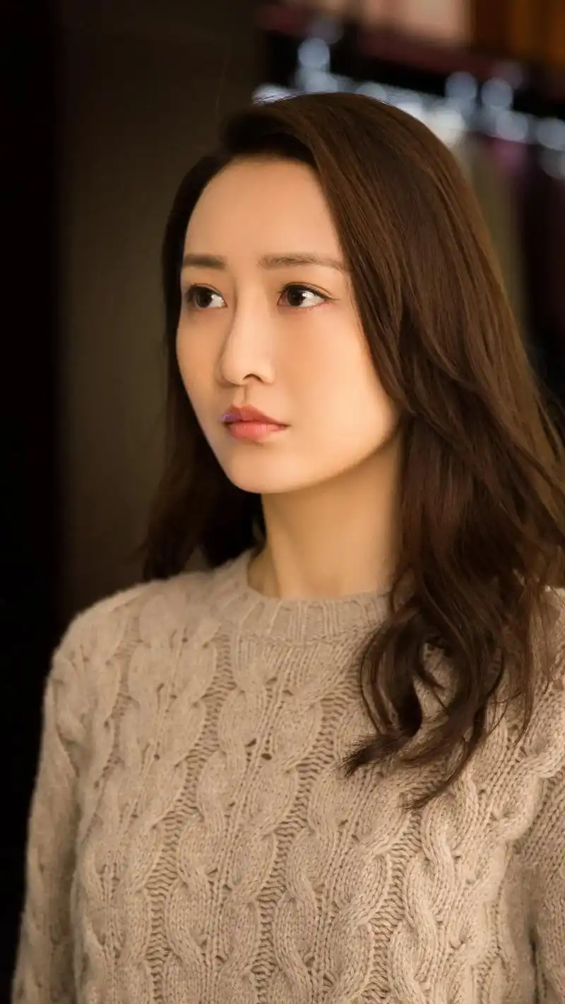 41岁王鸥,身高 171,94斤.前不久生下和德云 - 抖音