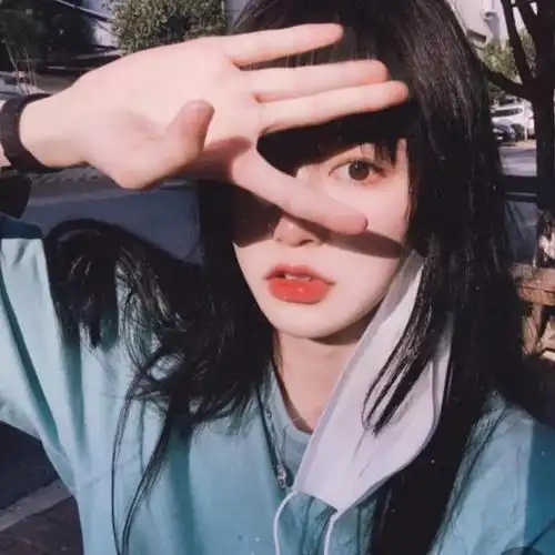 2021最火微信女生漂亮头像