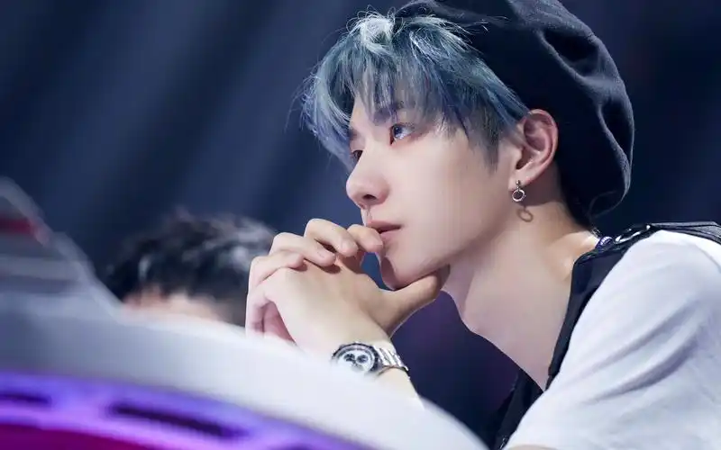 王一博创造101甜向王甜甜笑容暴击王老师苏点集合