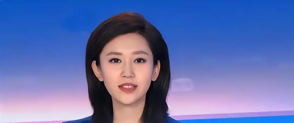 "新闻联播"女主播暴露怪异微笑,谈论区炸开锅!