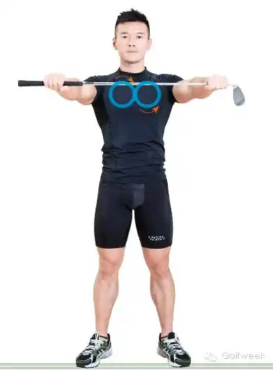 球技-认真做伸展预防损伤 三组上半身准备动作