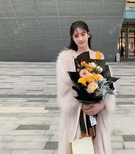 韩国网红潘南奎百科资料潘南奎脸赞时代素颜写真照片她整容过的恋爱黑