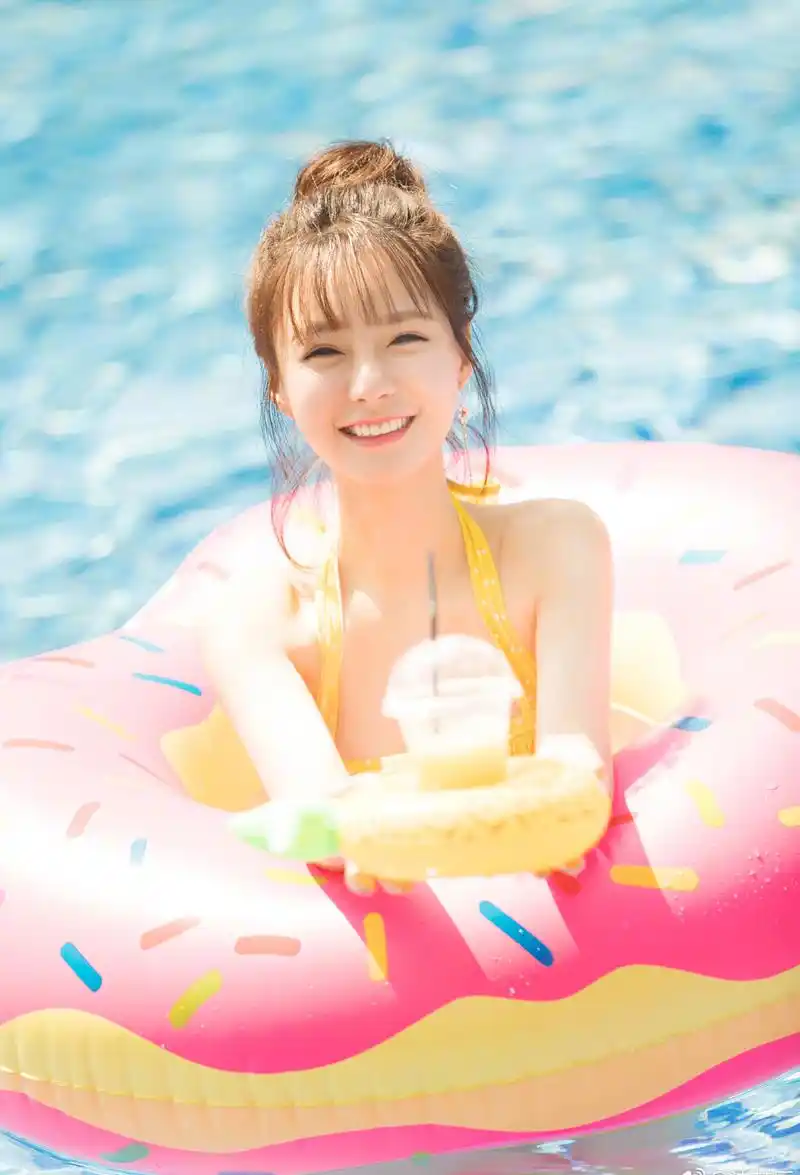 沈梦辰首部女主大戏开机,她的演艺之路或许就此开始