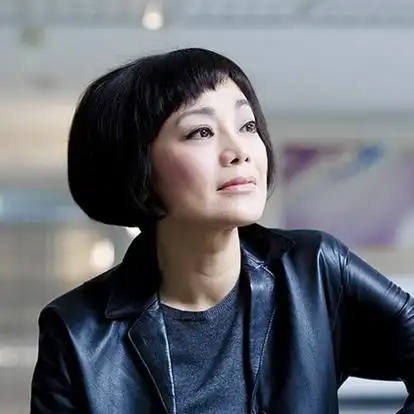 张艾嘉(sylvia chang),1953年生于中国台湾,祖籍山西五台.