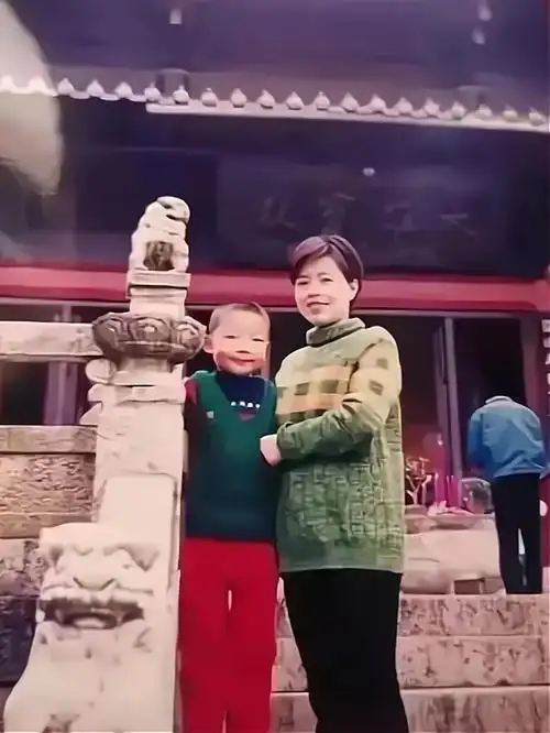 母亲节收到姚策发的红包许敏拒收表达母爱你一切好妈妈才会好