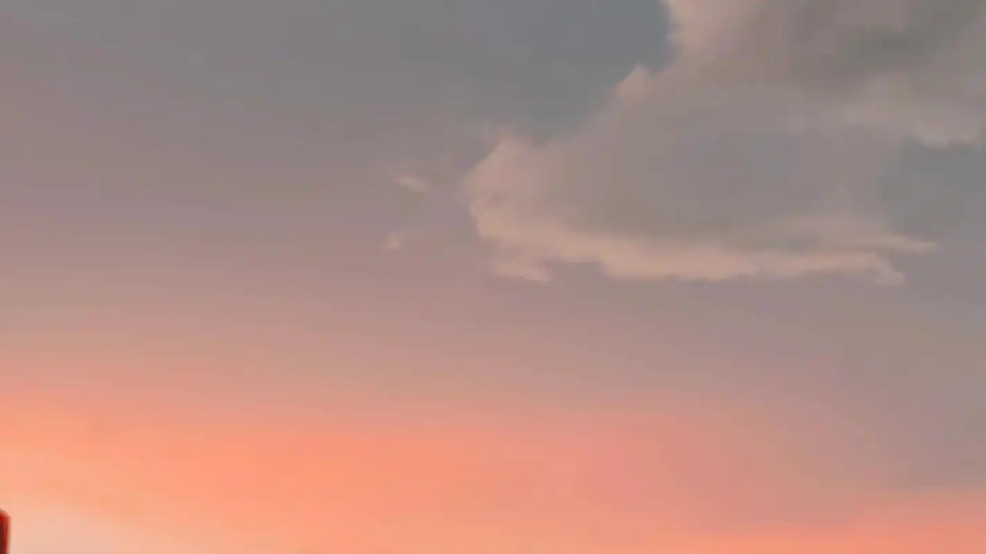 送你一张壁纸 送给八年 - 抖音