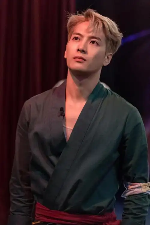 密室大逃脱王嘉尔高清美照