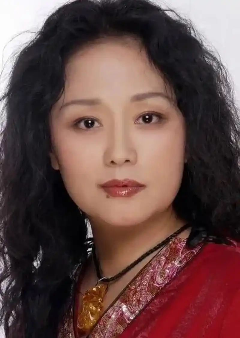 "只因为那被子是她的嫁妆.