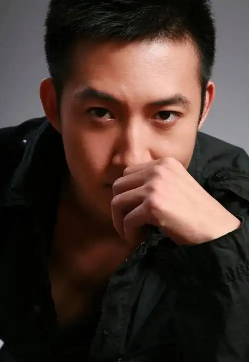 王阳个人资料及简介(中国内地男演员王阳婚姻及演艺双丰收)-心语百科