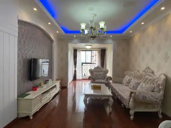 双流航空港套二改套三户型欧式装修