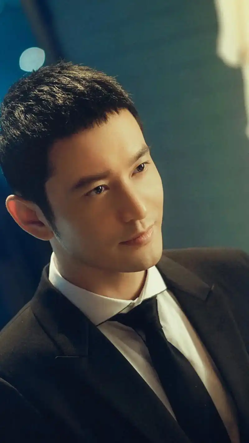 绝对男神 黄晓明 喜欢吗?#这样的男神你们喜欢吗 #明星图片 - 抖音