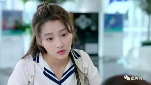 【影评】极光之恋:关晓彤和马可的偶像剧,这大概就是玛丽苏之光!