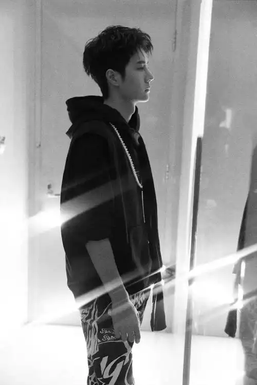 一些美丽的背影#王一博