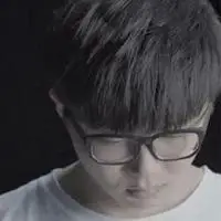 毛不易图片最帅的图片 简约歌手毛不易帅气图片_微信头像图片大全