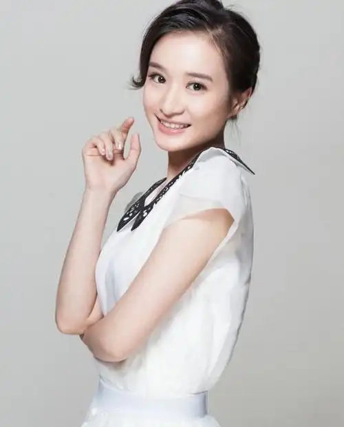 如今37岁的她美到不敢认|家有儿女|戴明明|林好_新浪新闻