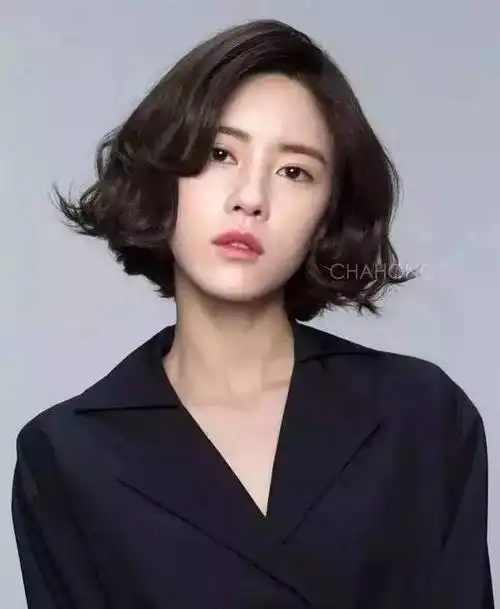 女人20到35岁适合的短发