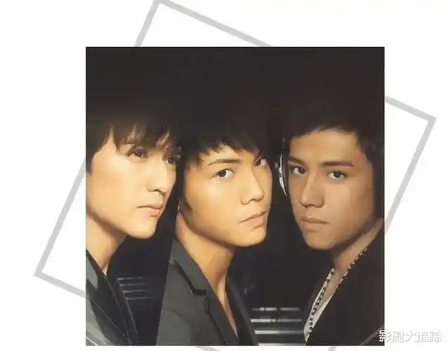 张致恒一家陷绝境,网上晒收款码乞讨过难关|模特|关智斌|李亚鹏|娱乐