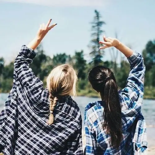 亲密闺蜜背影头像