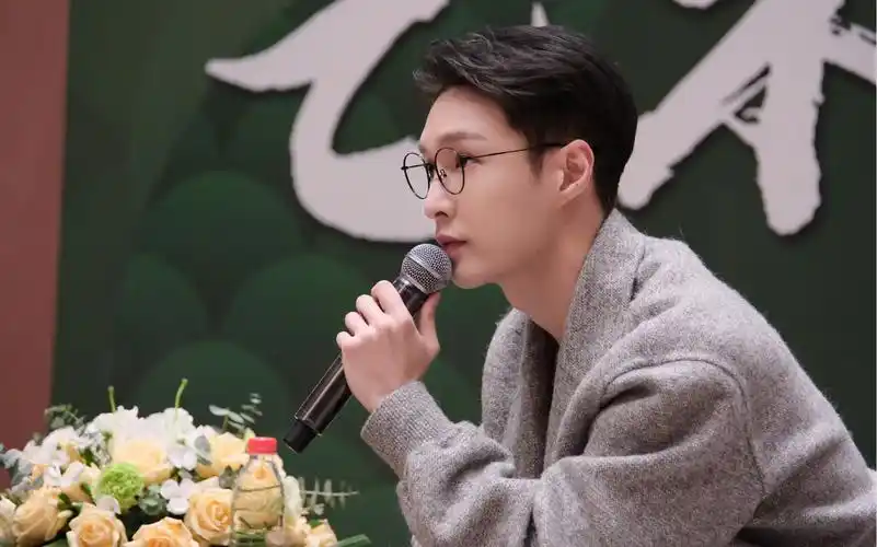 【张艺兴】230824「尼好戏剧」张艺兴济宁艺术工坊交流分享《追求独一