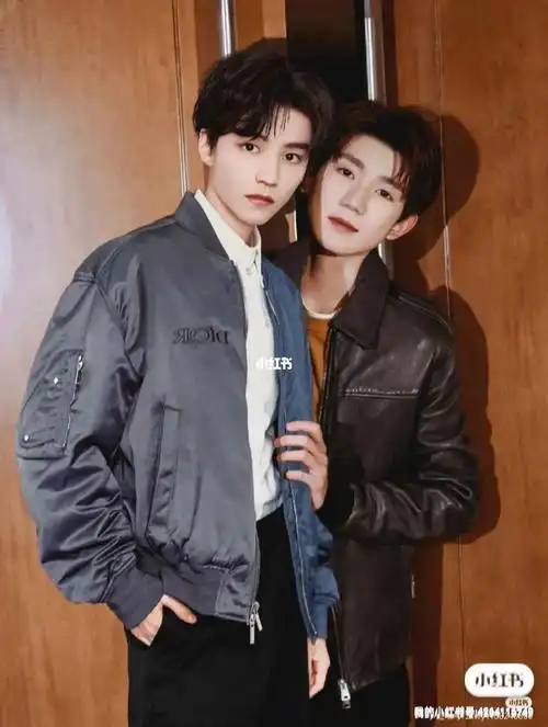 结果95来了她一下子就倒在地上王俊凯 只好把他抱回房间 王源心里