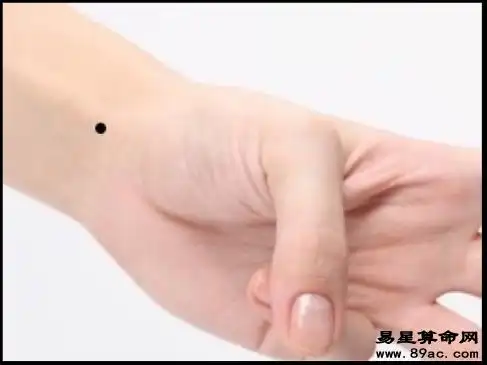 手臂有痣详解左右手臂有痣解说