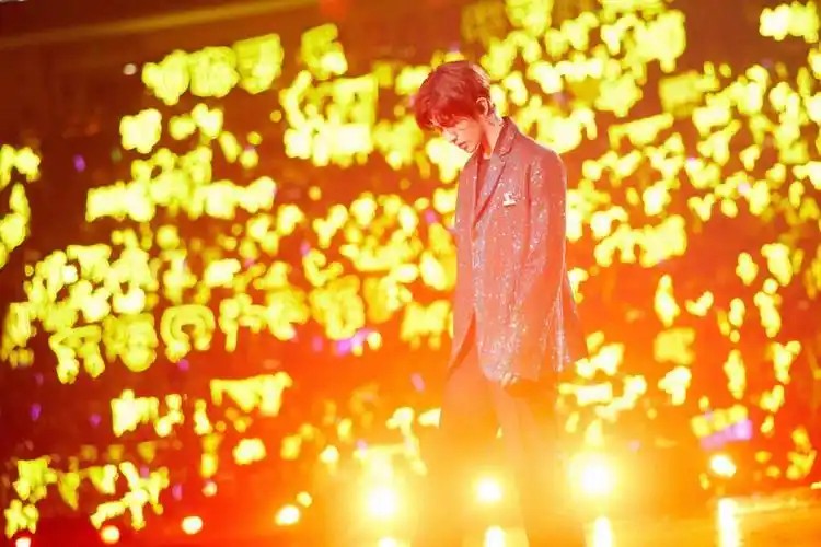 99|金海|蔡徐坤|箭头_新浪新闻