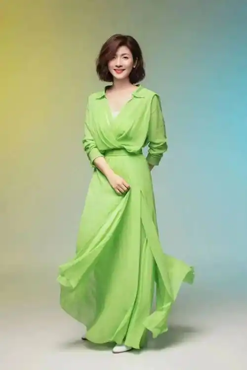 活动丨吉雪萍签售会:从16岁的花季中,开出《世间的因》_女儿_徐汇店