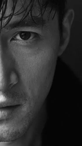 壁纸·黑白  微博:胡歌图控