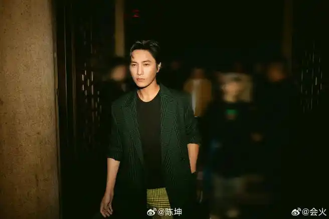 陈坤过年也胖了