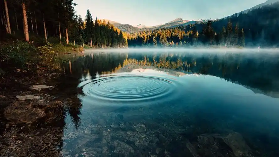 山水风景男人发财图片-风景壁纸 - 壁纸之家