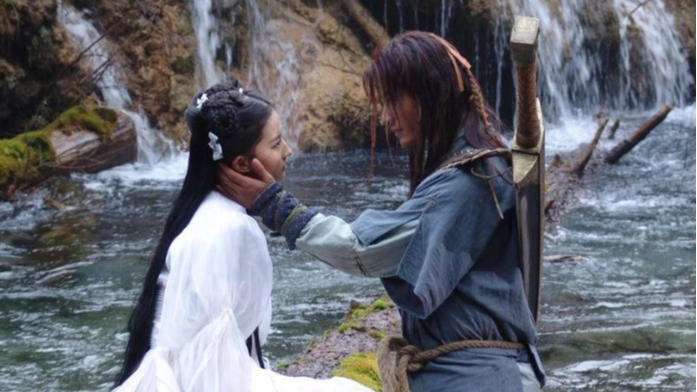 神雕侠侣黄晓明版观看,磕头他就救她丈夫