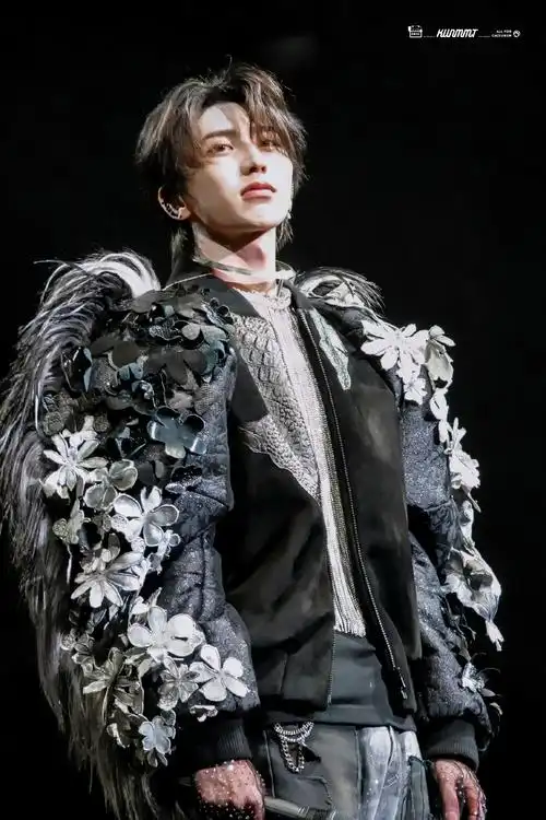 蔡徐坤2021个人巡回演唱会##蔡徐坤717演唱会一周年