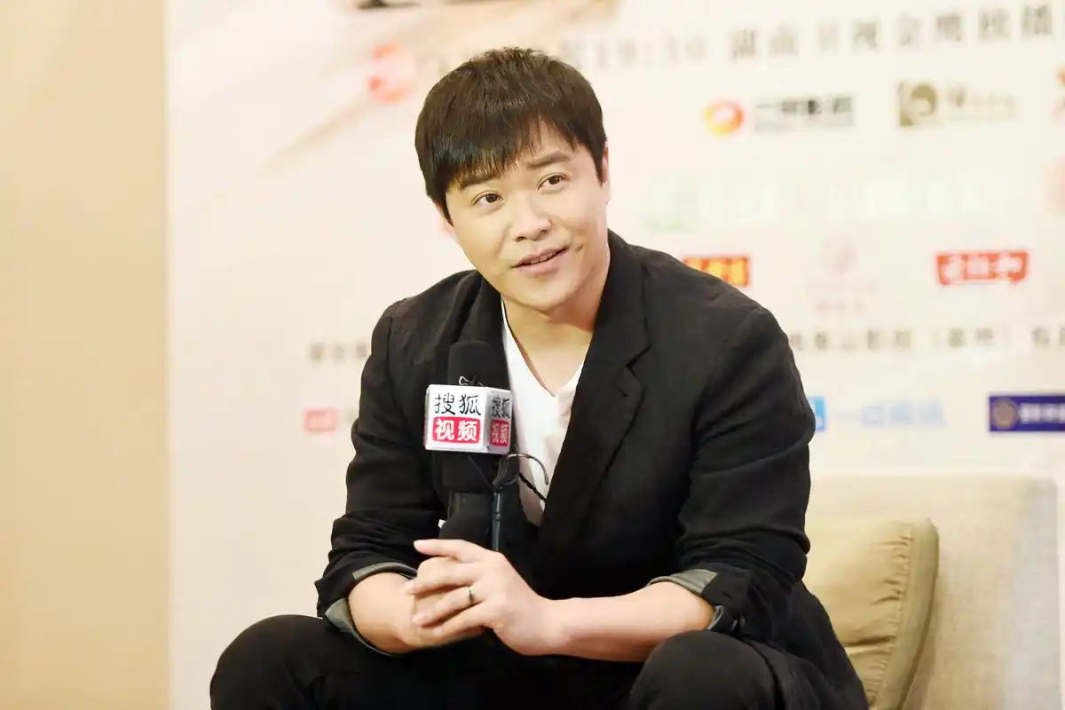 陈思诚:《远大前程》不是"大男主"戏 想打造年代剧的标杆_手机搜狐网