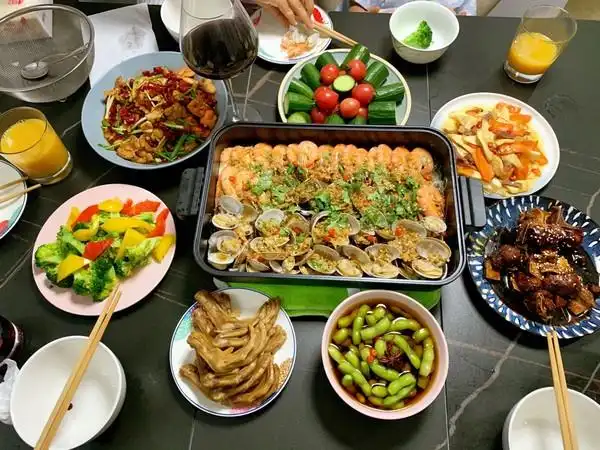 l露的餐桌做的周末聚餐