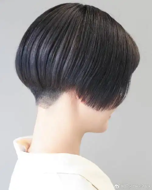 今日流行新风尚:后脖起发脚的女士短发|短发|发型|女士_新浪新闻
