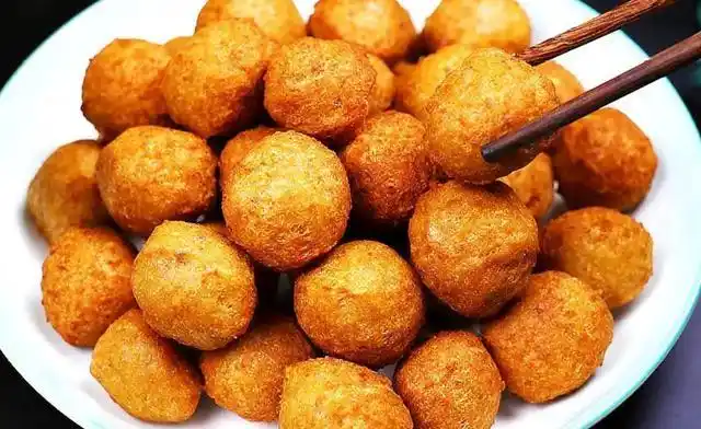 炸肉丸时,别再傻傻用淀粉,牢记这3种东西,酥脆金黄全家爱吃__财经头条