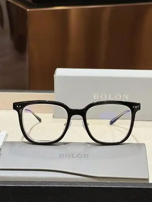 暴龙眼镜蔡司镜片