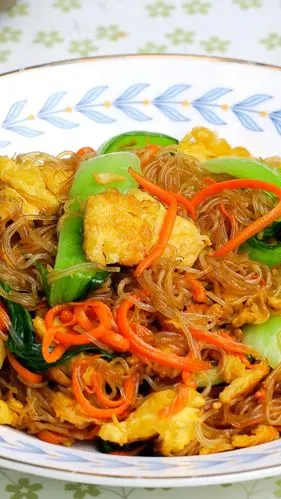 青菜鸡蛋炒粉丝名门泽佳美味的东西要用最简单的做法