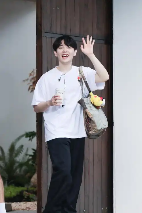 尤长靖满三十减十一#尤长靖全程是可爱宝宝,而且满三十减十一,《披荆