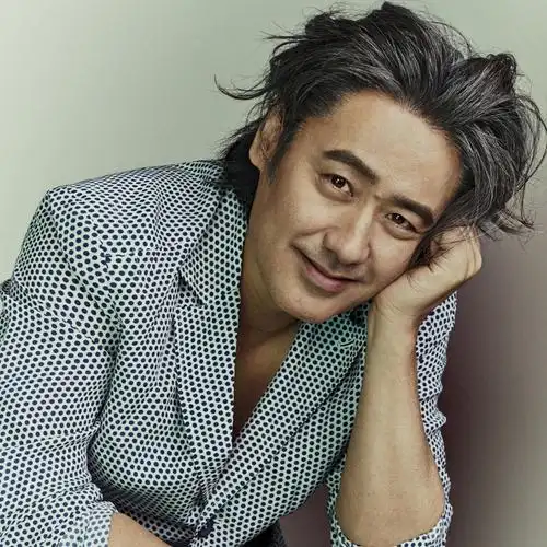 吴秀波宣布破产!被骗子用假章假合同设局,深夜发文曝被骗细节!