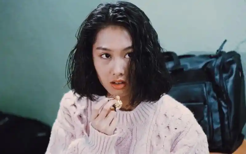 朱茵:年轻时也是性感美女,周星驰为什么不要呢?