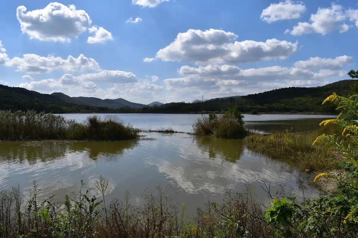 南京与紧邻的安徽和县都有一座鸡笼山