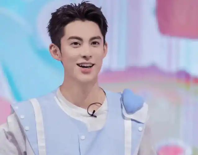 tfboys引众怒?邓伦复出?杨超越又扑街?_原因_社会_演技